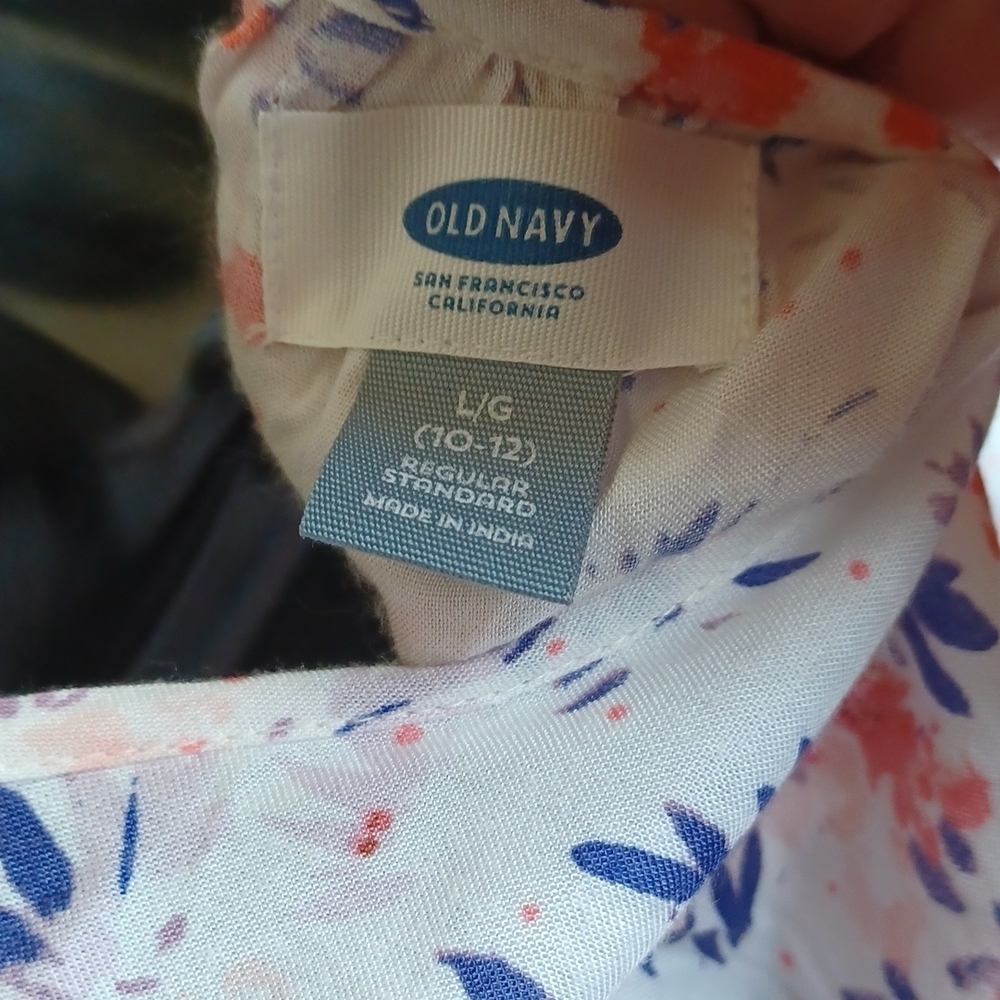 Old Navy Floral tunic, cream, orange, blue pink - Picture 3 of 5